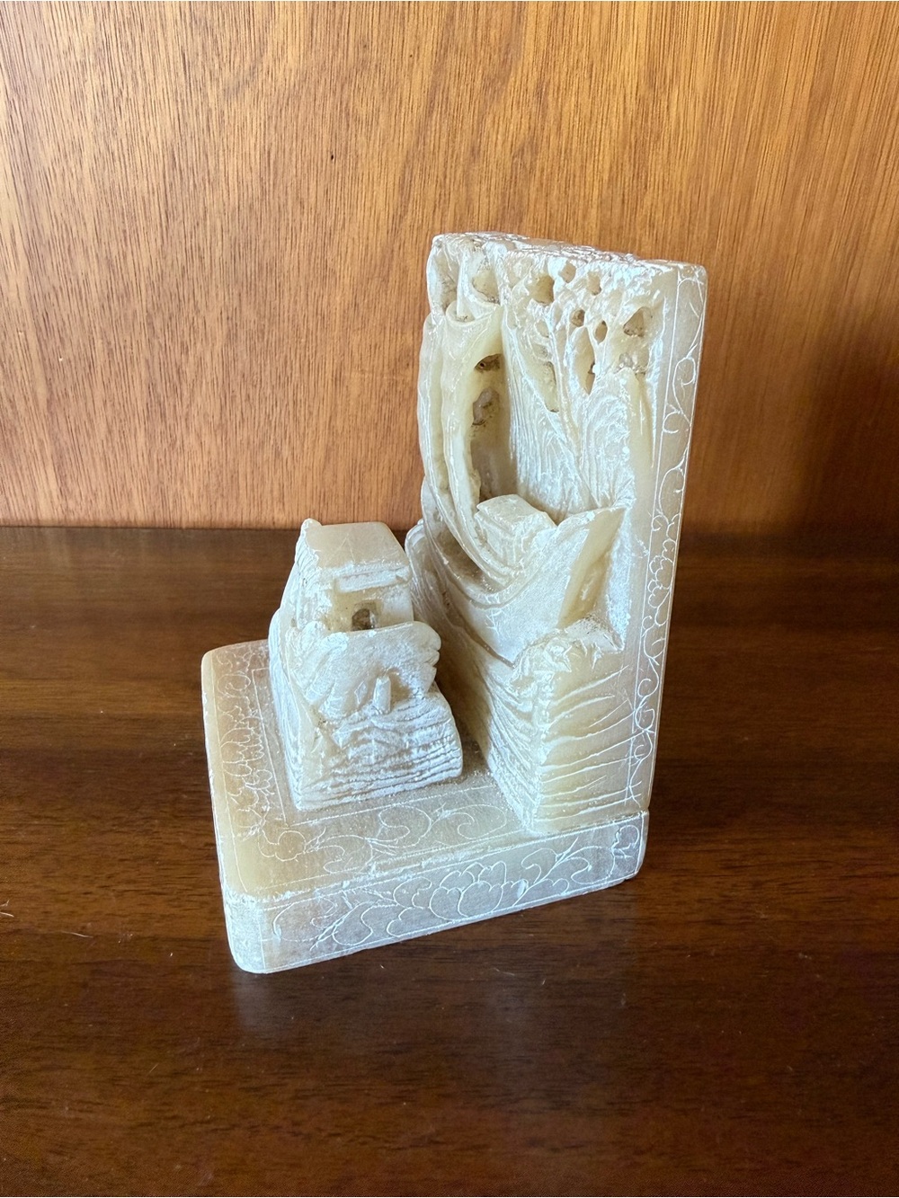 Onyx Bookend